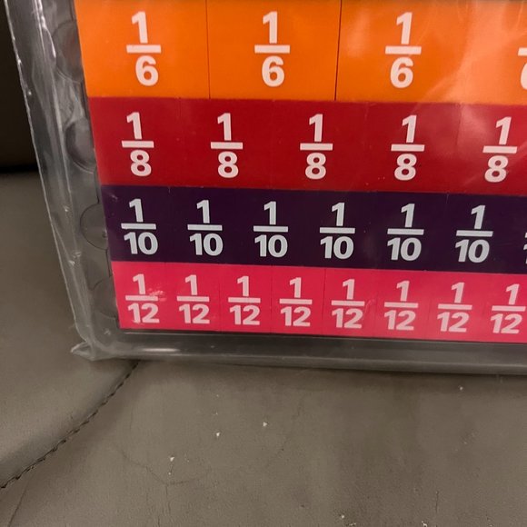 Fraction Tiles with tray - Picture 3 of 5